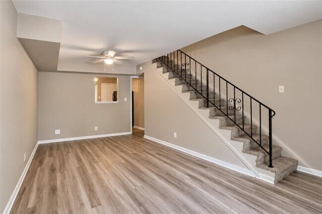 Building Photo - 88 Angie Dr