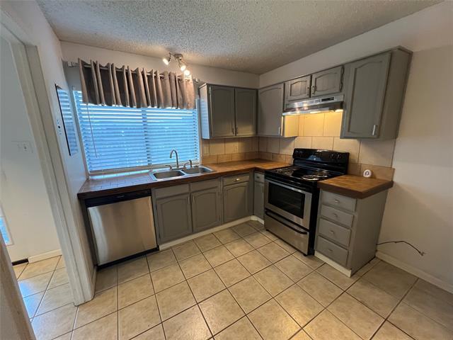 Building Photo - 5405 Duchess Ct