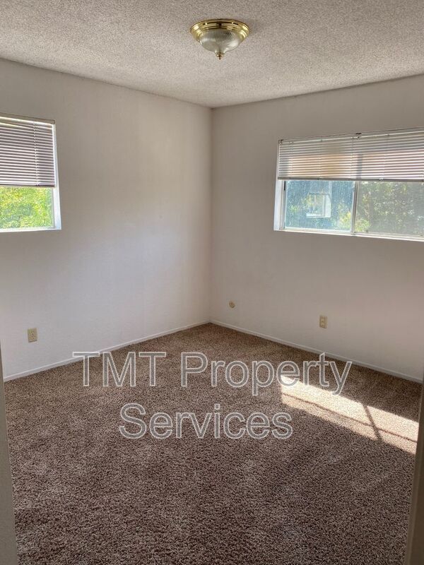 Building Photo - 782 Higuera St