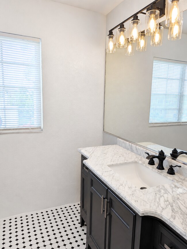 Building Photo - 3 Bedroom Home for Rent in Green Valley Ranch | Pet Friendly | Granite Counters | Near DIA