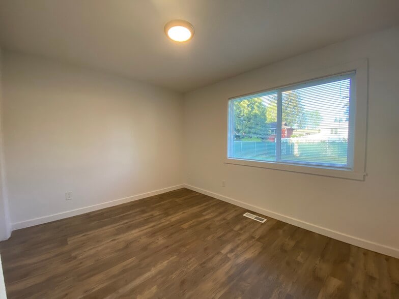 Building Photo - 29305 33rd Ave S