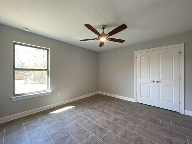 Building Photo - 2789 Riverside Landing Dr