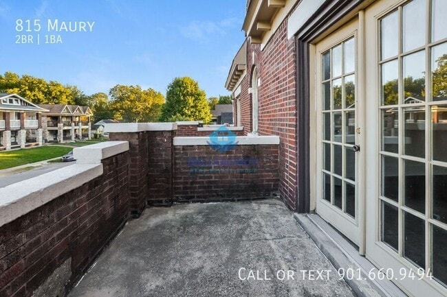 Building Photo - 815 Maury-