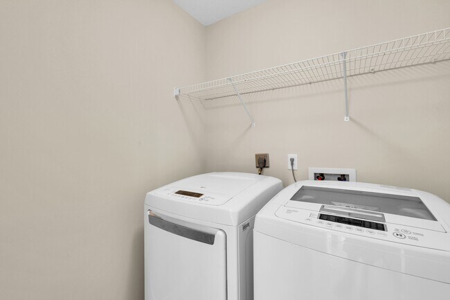 Building Photo - 4 Expedition Way