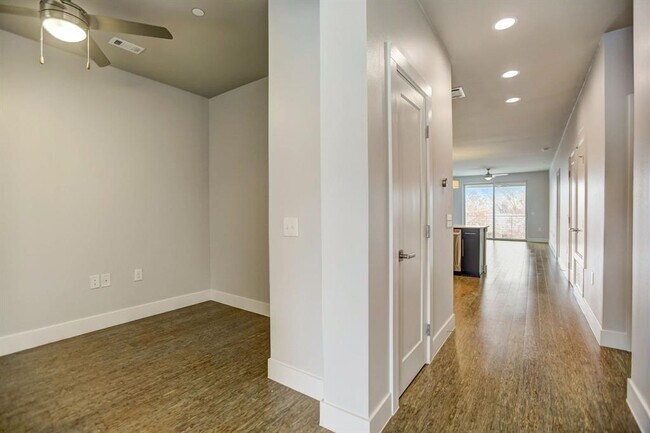 Building Photo - 2724 Treble Ln