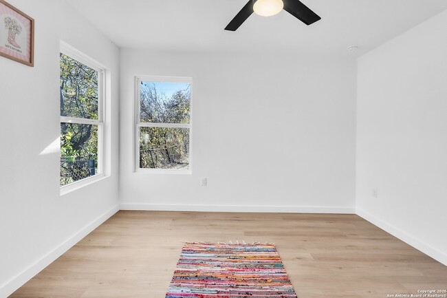 Building Photo - 1118 Shadwell Dr