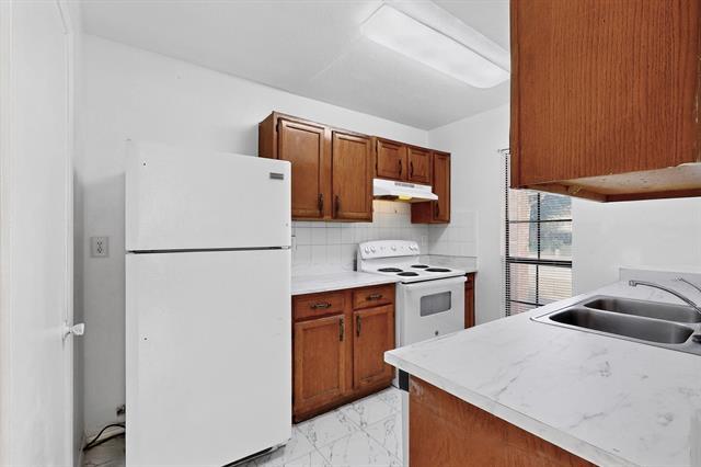Building Photo - 2510 Limestone Dr