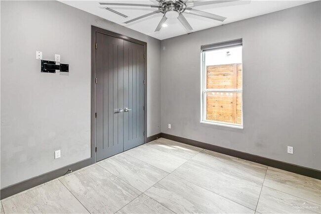 Building Photo - 21 Kilgore Ave