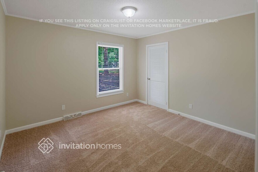 Building Photo - 12220 Plover Dr