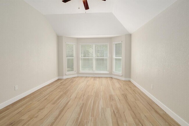 Building Photo - 19509 Brue St