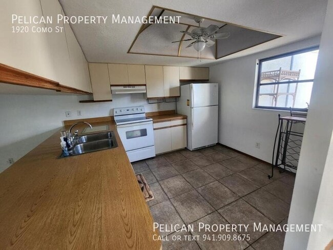 Building Photo - 1920 Como St