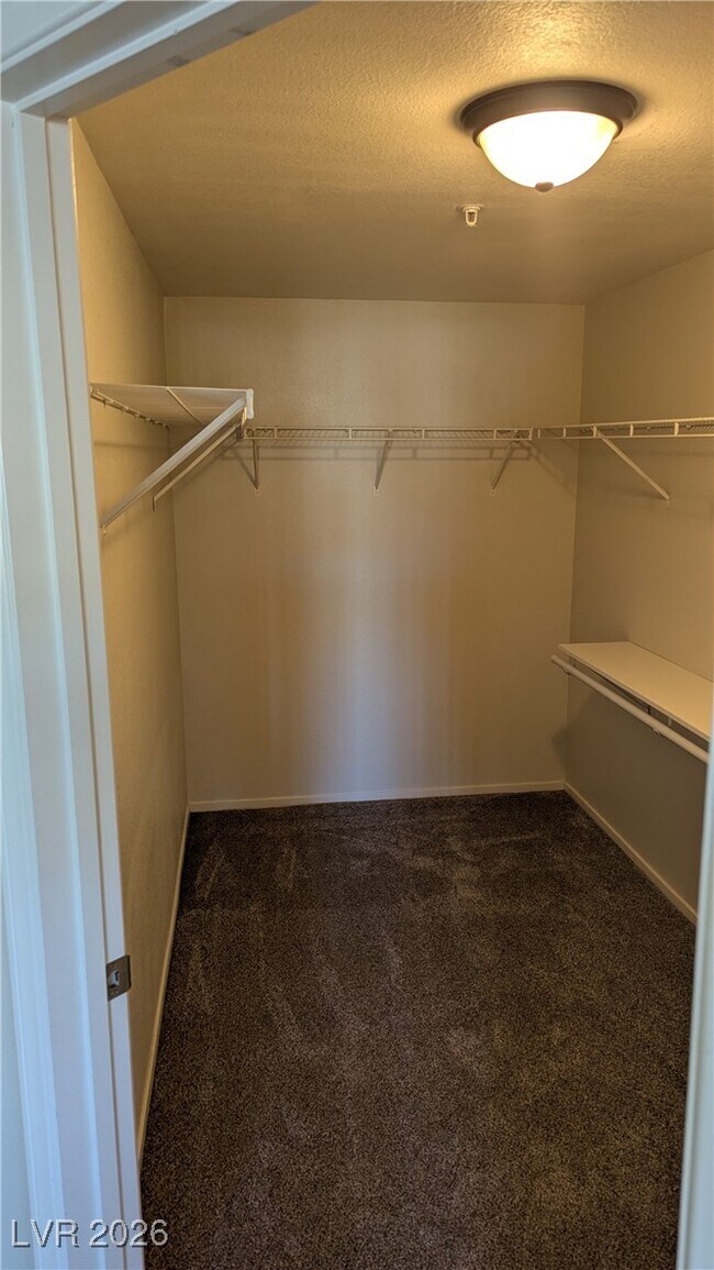 Building Photo - 2291 W Horizon Ridge Pkwy