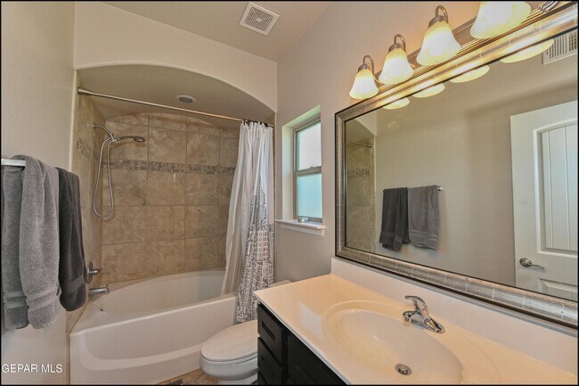Building Photo - 373 Aidan Gordon Cir
