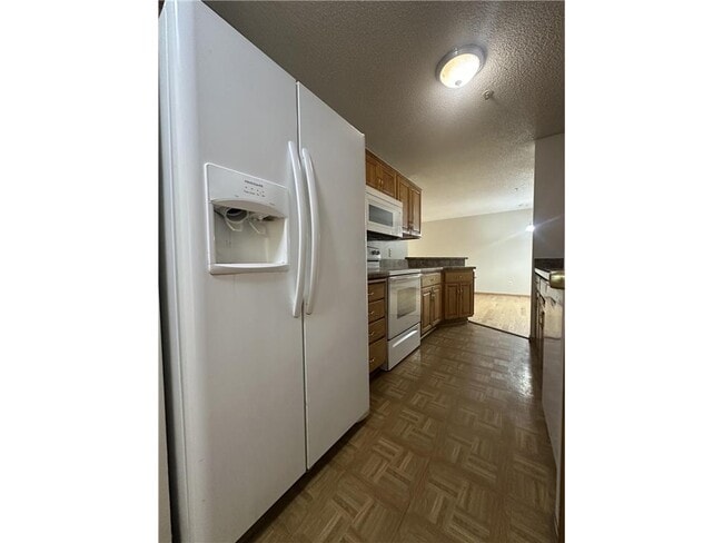 Building Photo - 5522 100th Ln