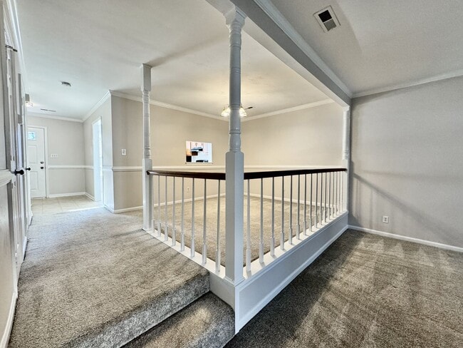Building Photo - All Brick, End Unit Townhome in Kempsville...