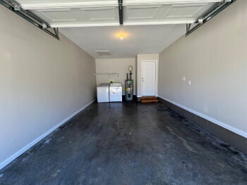 Building Photo - 9065 Pembroke Oak Grove Rd