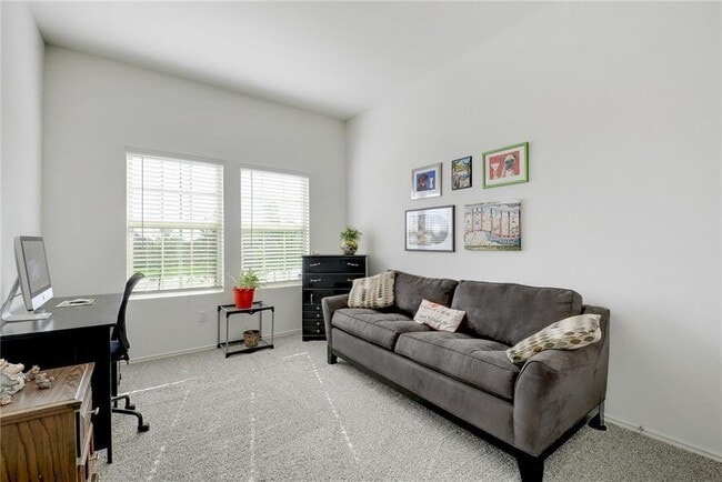 Building Photo - 6813 Colorado Bluffs Rd