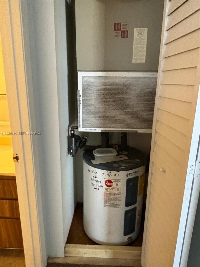 Building Photo - 3511 Village Blvd