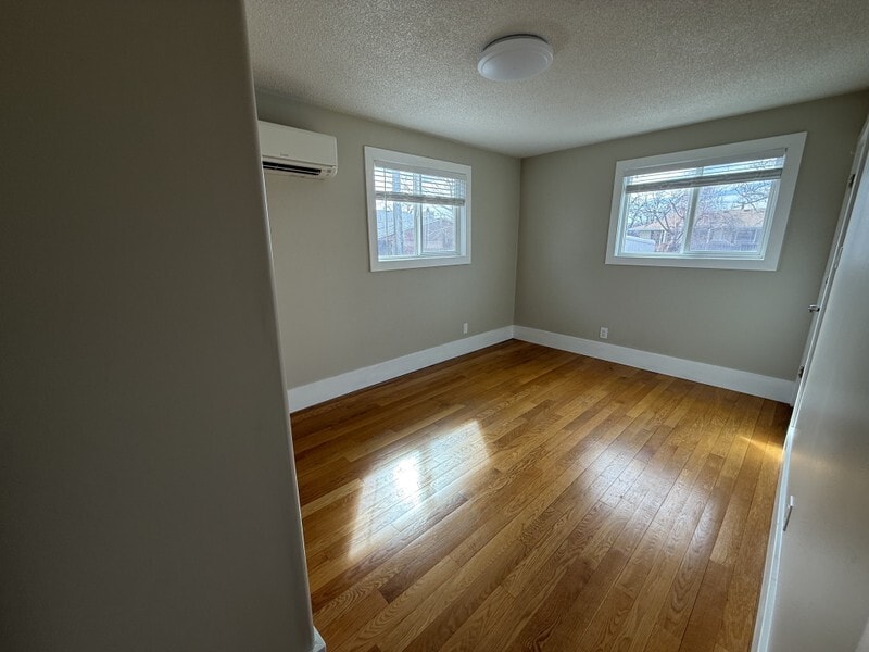 Building Photo - 3490 S Pk Mdws Cir