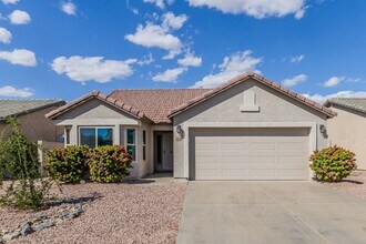 Building Photo - 10778 W Cambridge Ave