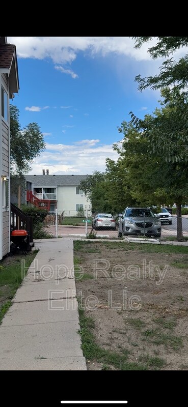 Building Photo - 1161 Mazatlan Cir