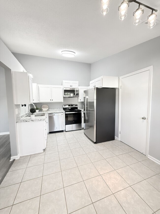 Building Photo - 506 Idlewood Cir