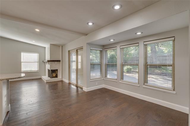 Building Photo - 2909 White Oak Ln
