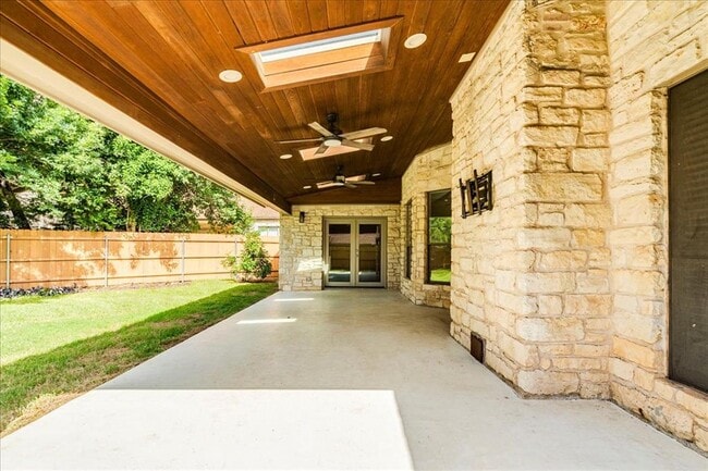 Building Photo - 5305 Dry Wells Rd