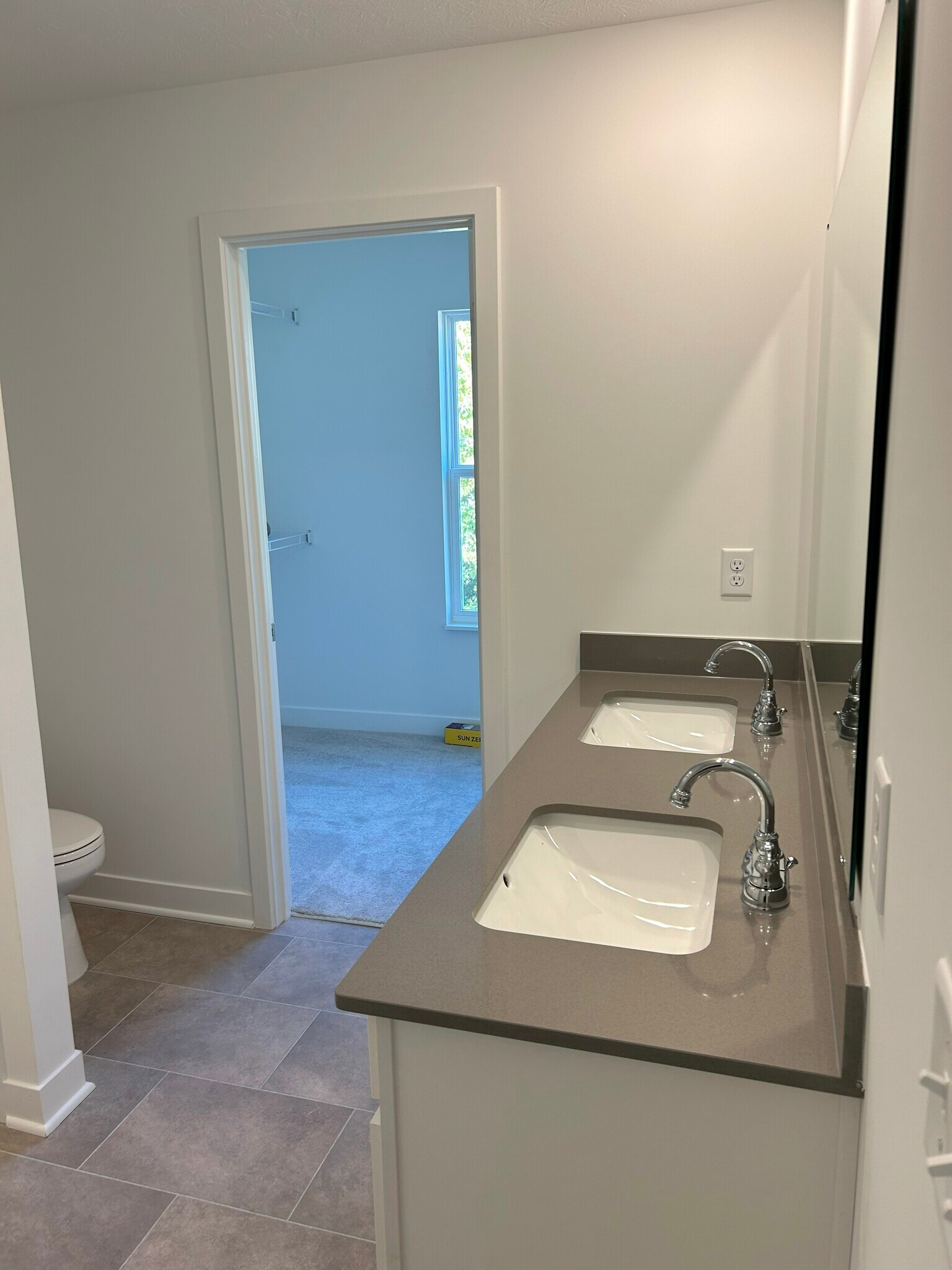 Building Photo - 1752 Trinity Ln