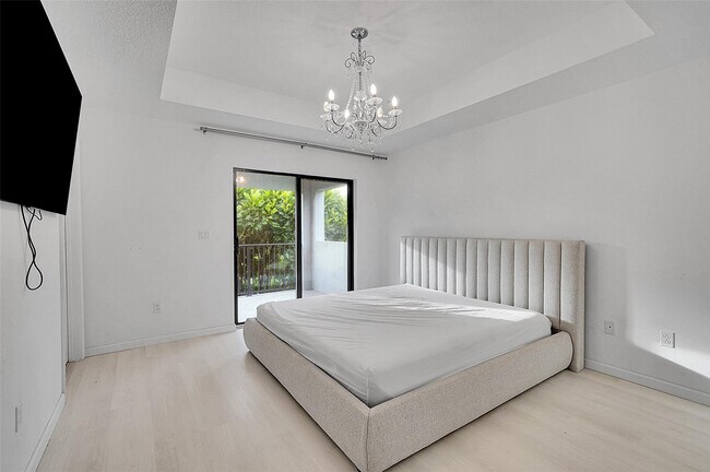 Building Photo - 455 NW 33rd Ln