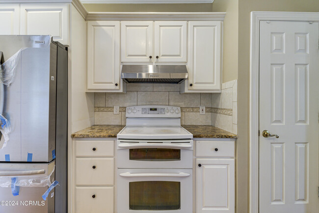 Building Photo - 3128 Braemar Ln