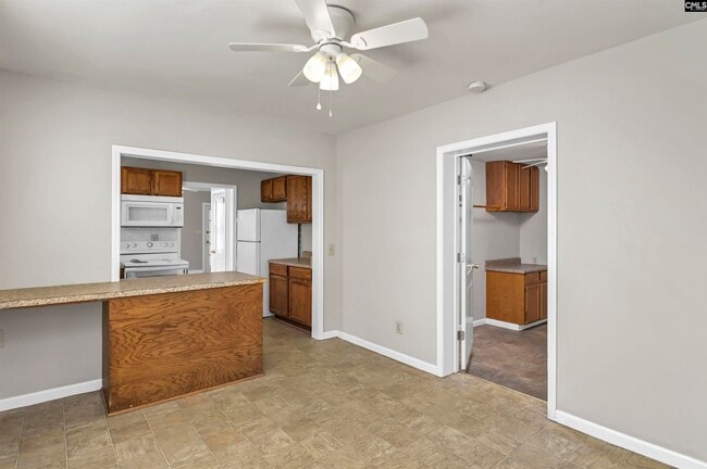 Building Photo - 156 S Marion St