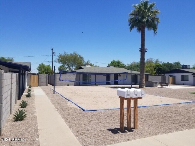 Building Photo - 1154 E Tempe Dr