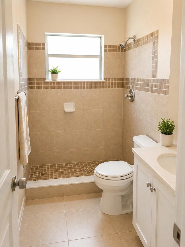 Building Photo - 4317 Cocoanut Rd