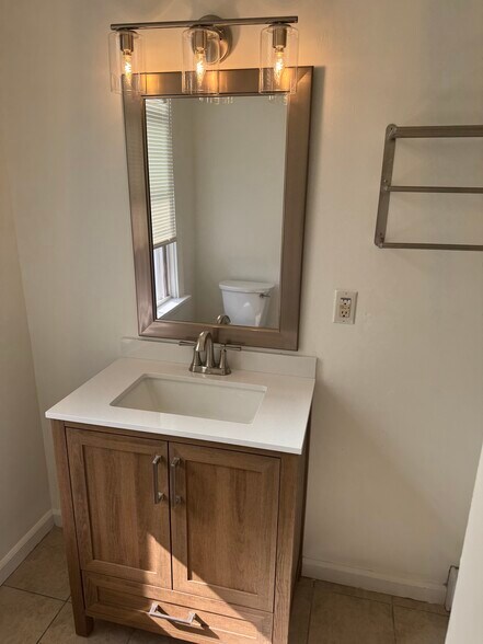 Bathroom - 3022 Perrysville Ave