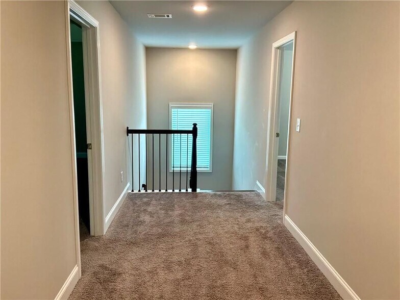 Building Photo - 3627 BRYANT Mdw Cir