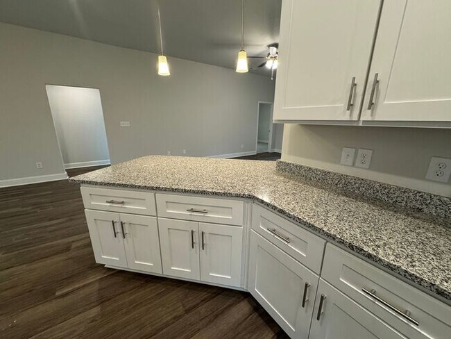 Building Photo - Coming soon!