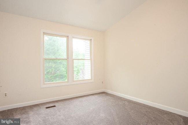 Building Photo - 6071 Joust Ln