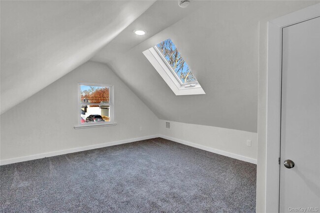 Building Photo - 37 Gould Rd