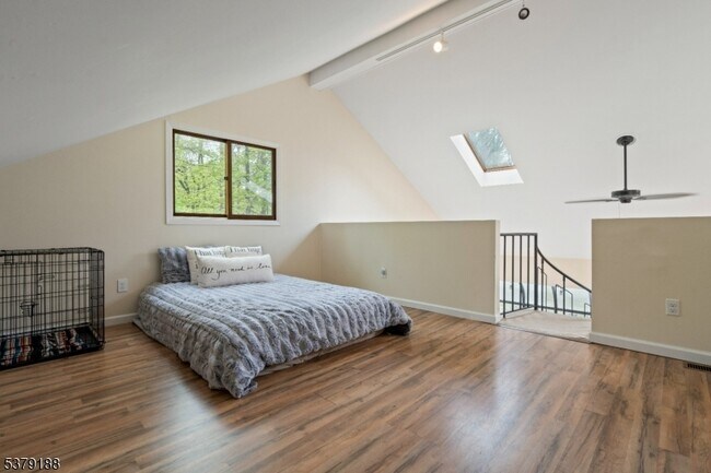 Building Photo - 5 Telluride Ct