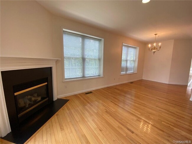 Building Photo - 1309 Half Moon Bay Dr