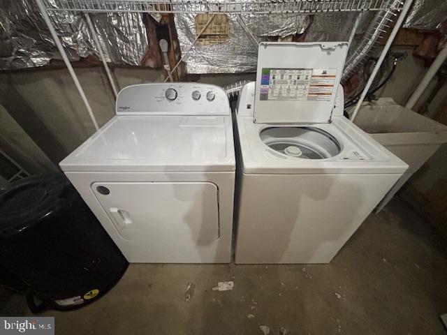 Building Photo - 1430 Wake Forest Dr