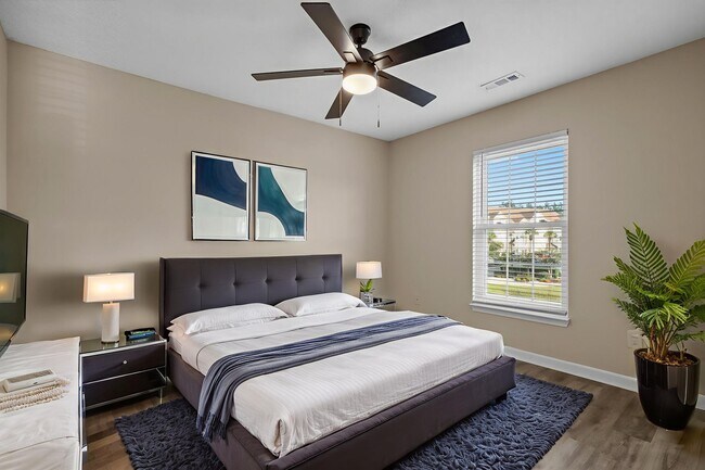 Building Photo - Check out this sweetheart of a deal!