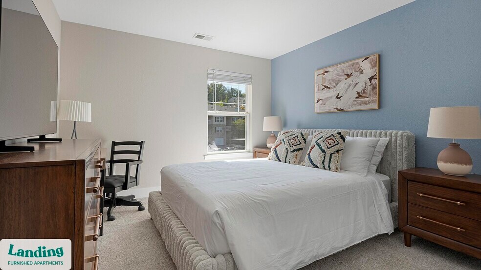 Building Photo - 400 Legends Terrace Dr