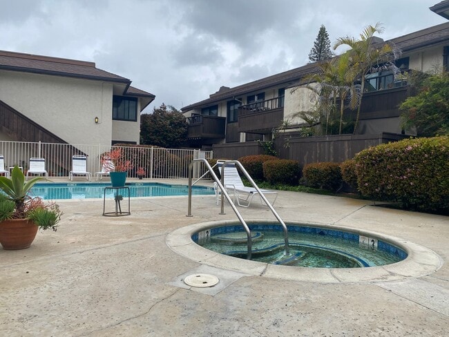 Building Photo - 3831 Nipoma Pl