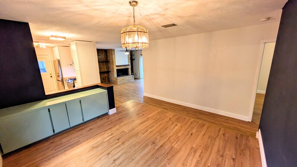 Building Photo - 5014 NW 29th St