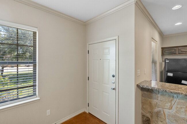 Building Photo - 3344 Cullen Trail