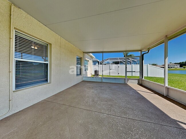 Building Photo - 12010 Fern Blossom Dr