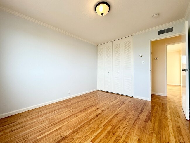 Building Photo - Renovated Single-Family Home in Pacifica!
