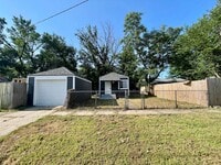 Building Photo - Remodeled Studio HOUSE with Fence and Garage